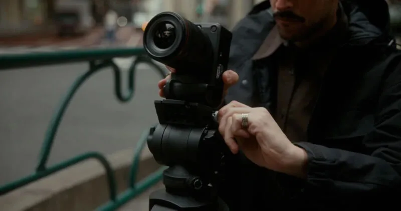 Canon EOS R6 V: полнокадровая камера с вентилятором для видеографа