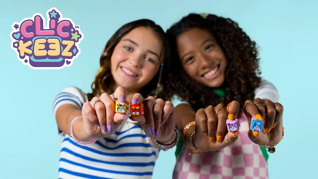 Goliath Clickeez Series 2: Hello Kitty и Care Bears в подарок