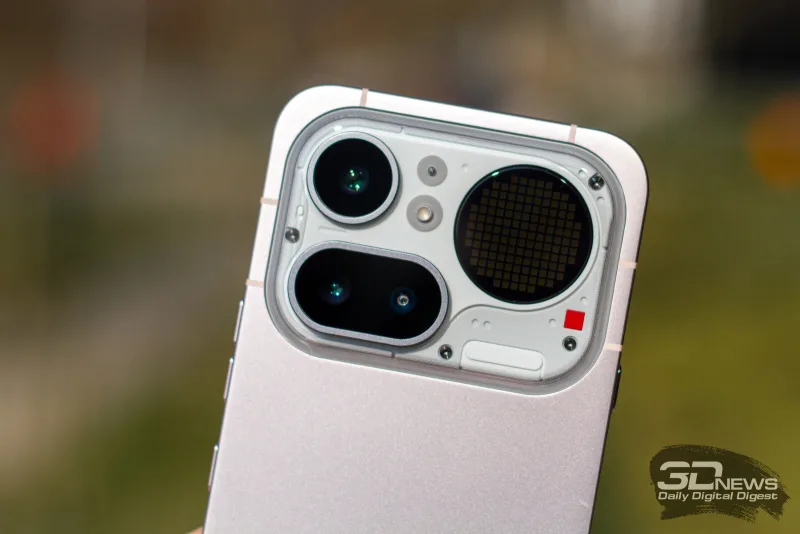Nothing Phone (4a) вышел в России — смартфон, который дарят